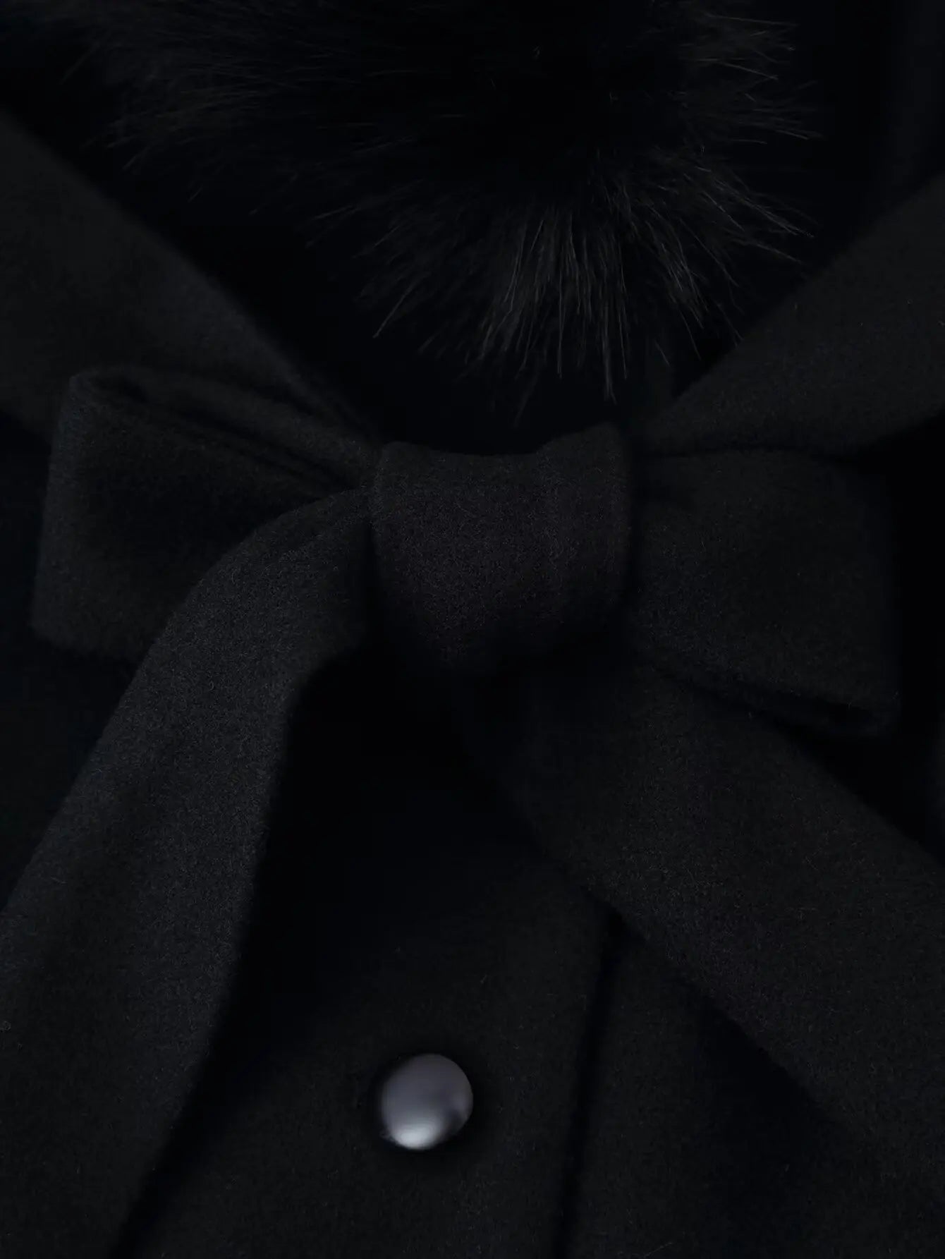 HH Winter Women Elegant Fur Collar Pockets Woolen Long Coat Female Temperament Warm Lapel Long Sleeve Double-breasted Belt Jacke