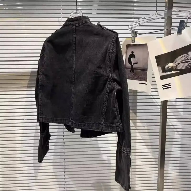 DEAT 2026 Autumn New Fashion Metal Buckle Design Shoulder Strap Denim Short Jacket For Women High Street Coat Female 11A06995