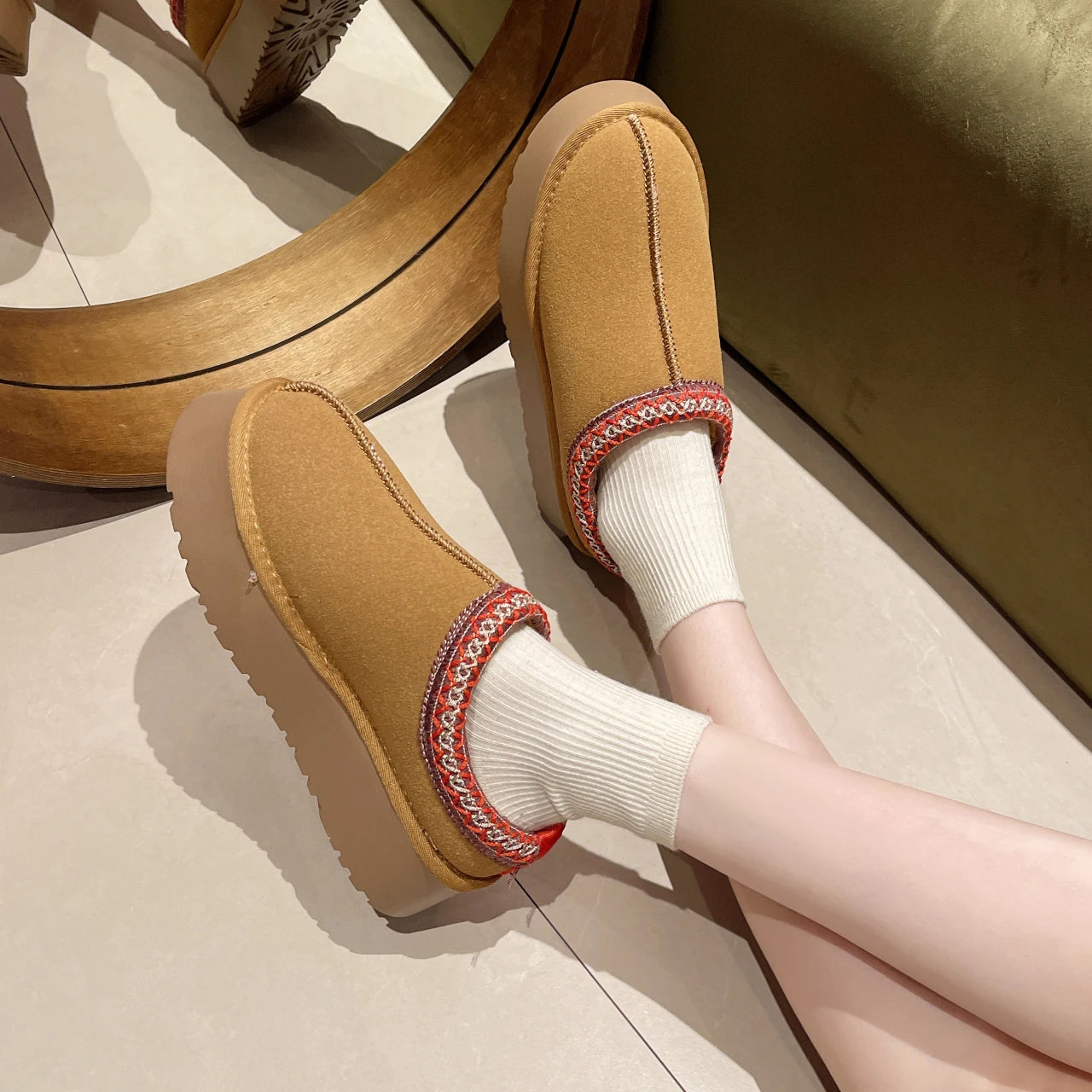 Snow Boots Women 2026 Winter New Short Cashmere Warm Thick-soled Shoes Without Heels Wool Half Slippers Women's Cotton Shoes