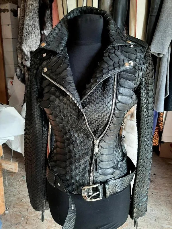 Autumn and winter women's PU leather black imitation snakeskin leather locomotive jacket jacket
