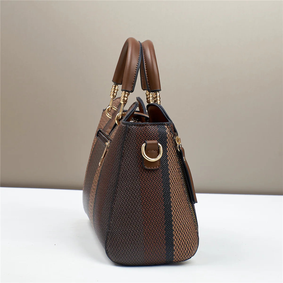 High Quality Women'S Crossbody Bag Luxury Brand Designer Handbag Large Capacity Classic Crossbody Bag Commuting Tote Bag Women