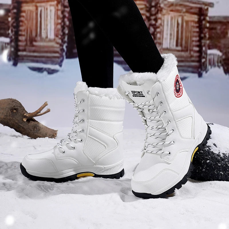 2025 new winter warm plush lined snow boots women's outdoor waterproof and non-slip plush cotton boots comfortable platform shoe