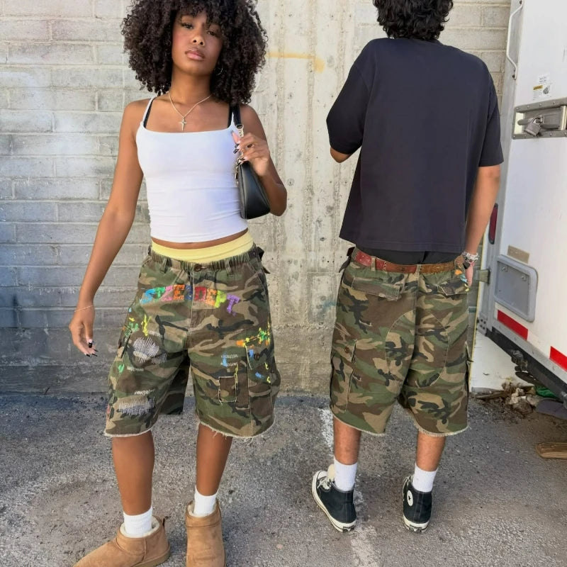 Y2k Camo Cargo Shorts Retro Graffiti Patched Hole Men Women Shorts American Hip Hop Trendy Streetwear Unisex Casual Baggy Shorts