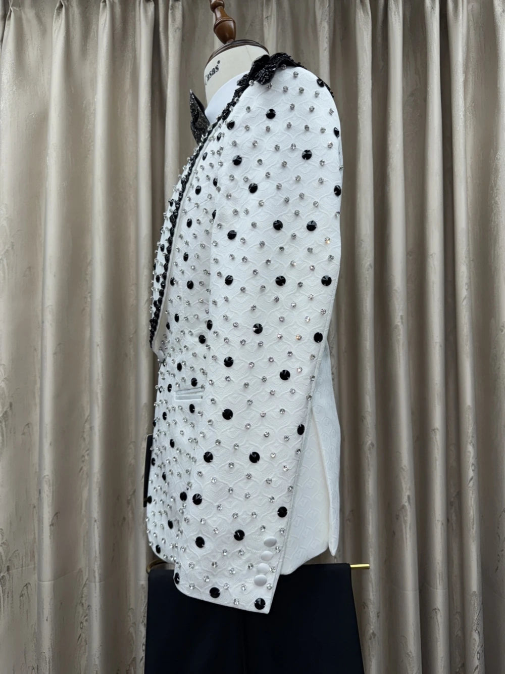 Luxurious Crystal Suit Set 3 Pieces Wedding Banquet Party Wear Handsome Long Sleeved Suits For Men Elegant Shawl Lapel Tuxedo