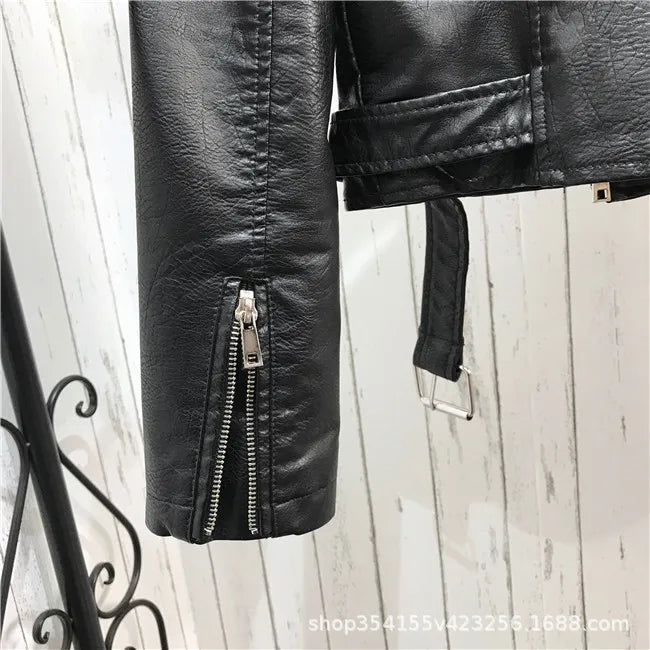 Women's PU Rivet Zipper Jacket, Shoulder Badge, Motorcycle Punk Rock Leather Coat, High Quality, Autumn Purchase