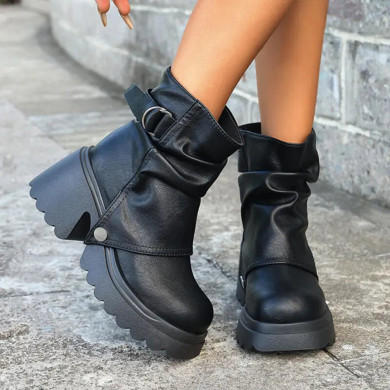 Gothic Chunky Platform Black Ankle Boots Women 2025 Autumn Punk Metal Belt Buckle Thick Bottom Short Boots Woman's Y2K Shoes 43