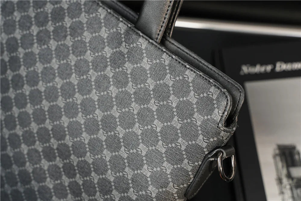 Luxury Business Handbags Men Briefcase Fashion Print Handbag Men Crossbody Messenger Bag Laptop Bag Male Top-Handle Bags Totes
