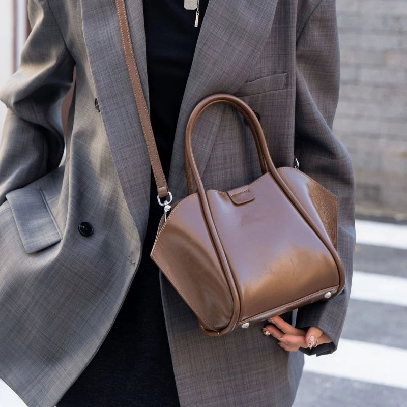 YANATARI Genuine Leather Woman Bag Shoulder Bag Handbags Ladies Crossbody Bags Luxury Designer Minimalism Bag Cowhide Bucket Bag