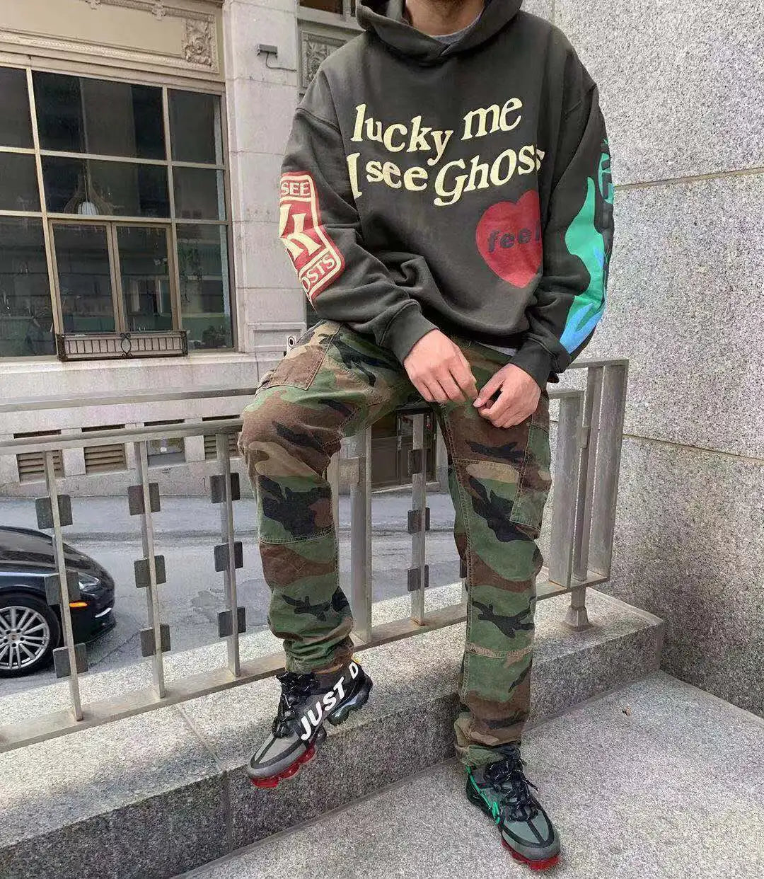 Harajuku Weirdo Graffiti Letter Printed Hoodies Men 2025 Lucky Me I See Ghosts Mens Hooded Sweatshirt Fleece Pullover Streetwear
