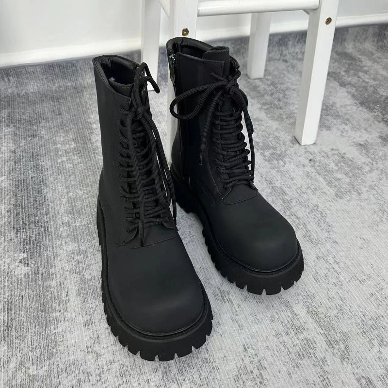 Black 2023 new style British style large toe short boots for men and women, thick-soled Chelsea boots, fashionable and comfortab