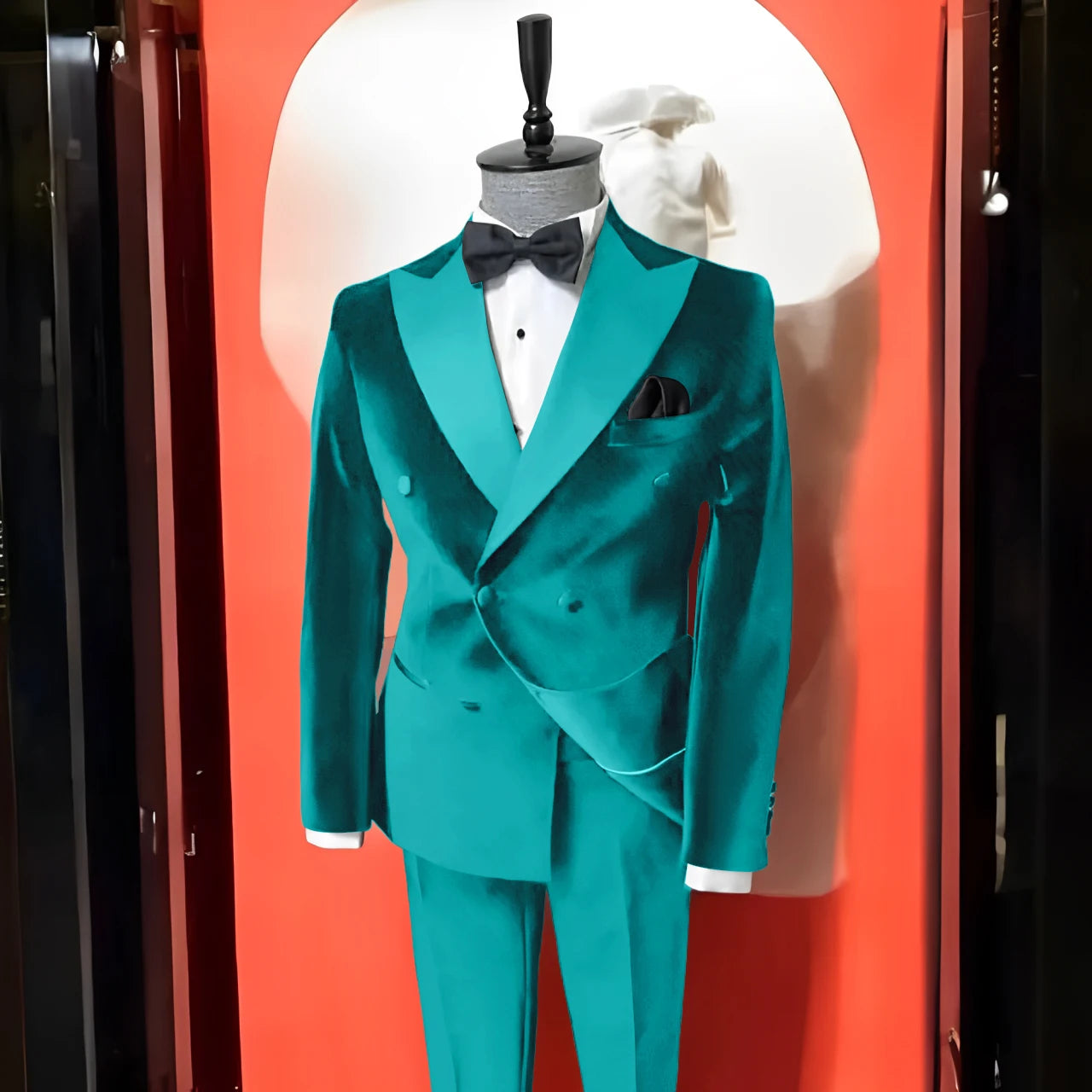 Black Velvet Suits for Men Peak Lapel Formal Wedding Groomsmen 2 Piece Jacket Pants Male Clothing Luxury Costume Homme Terno