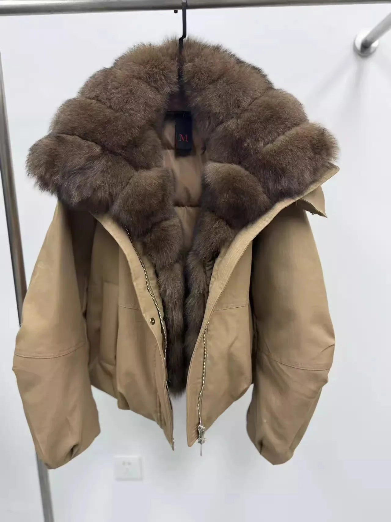 Winter 2025 Women's Fox Fur Collar Hooded down Jacket Y2K High Quality Short Fashion Casual Loose Versatile Warm Outerwear