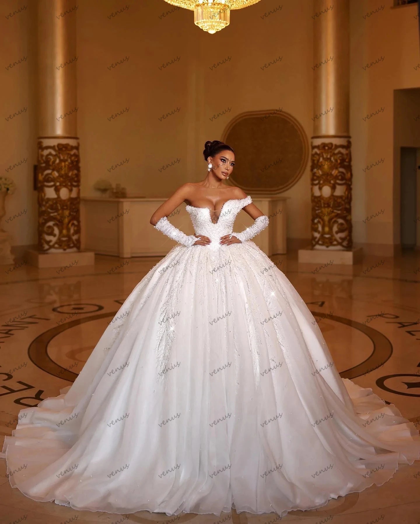 Glamorous Wedding Dresses Pretty Bridal Gowns Lace Appliques Strapless Robes свадебное платье Vestidos De Novia Customized 2026