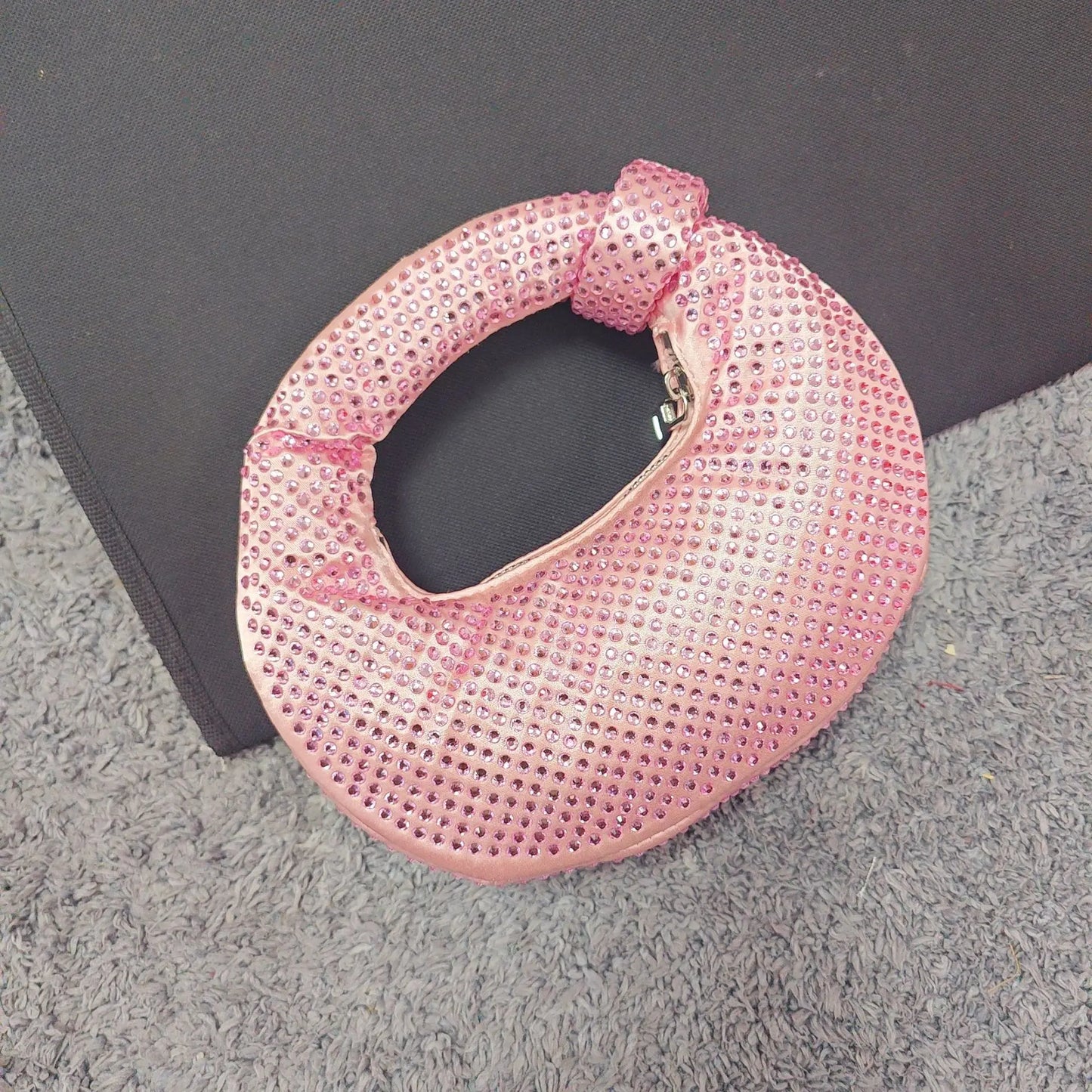 Full Diamond Dumpling Bag Women's Socialite Dinner Clutches Ladies Sparkling Rhinestone Evening Handbag Mini Banquet Party Purse