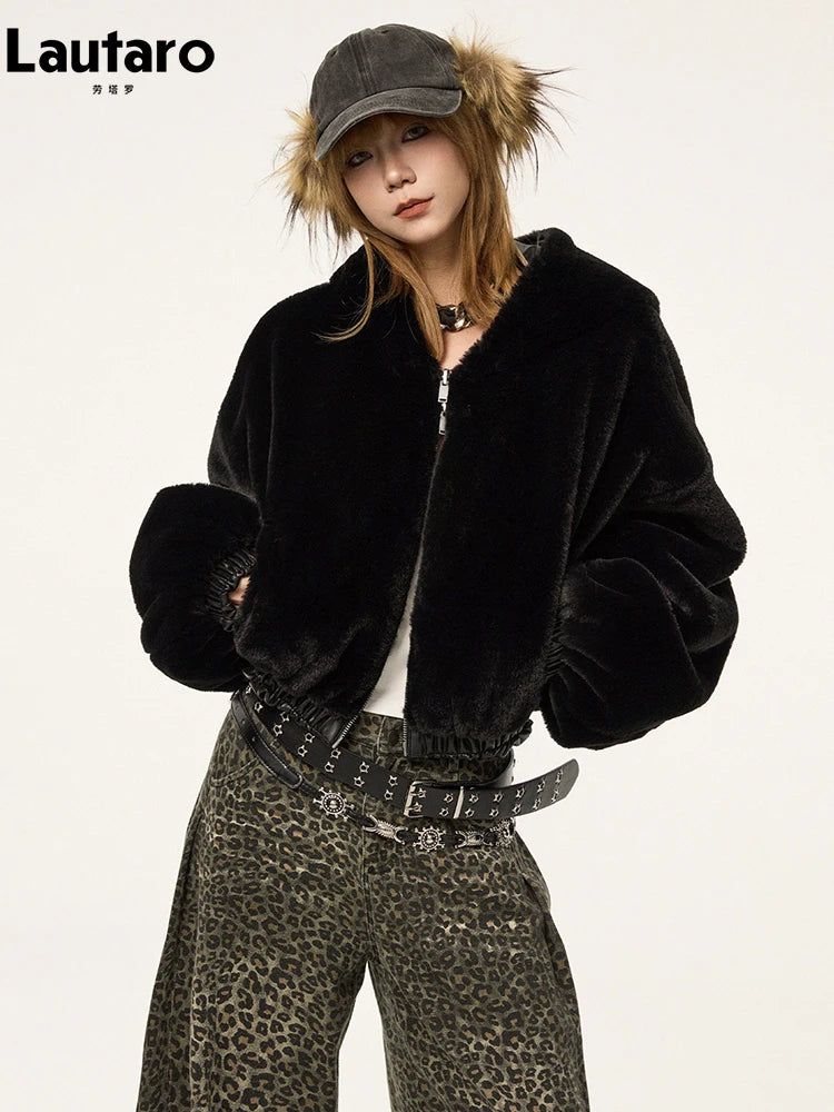 Lautaro Spring Autumn Cool Warm Thick Oversized Black Short Reversible Soft Pu Leather Jacket Hoodie Women with Faux Fur Inside