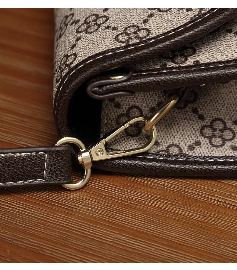 High-End Fashion Women's Envelope Shoulder Messenger Bag Versatile New Style Handbag for All Seasons