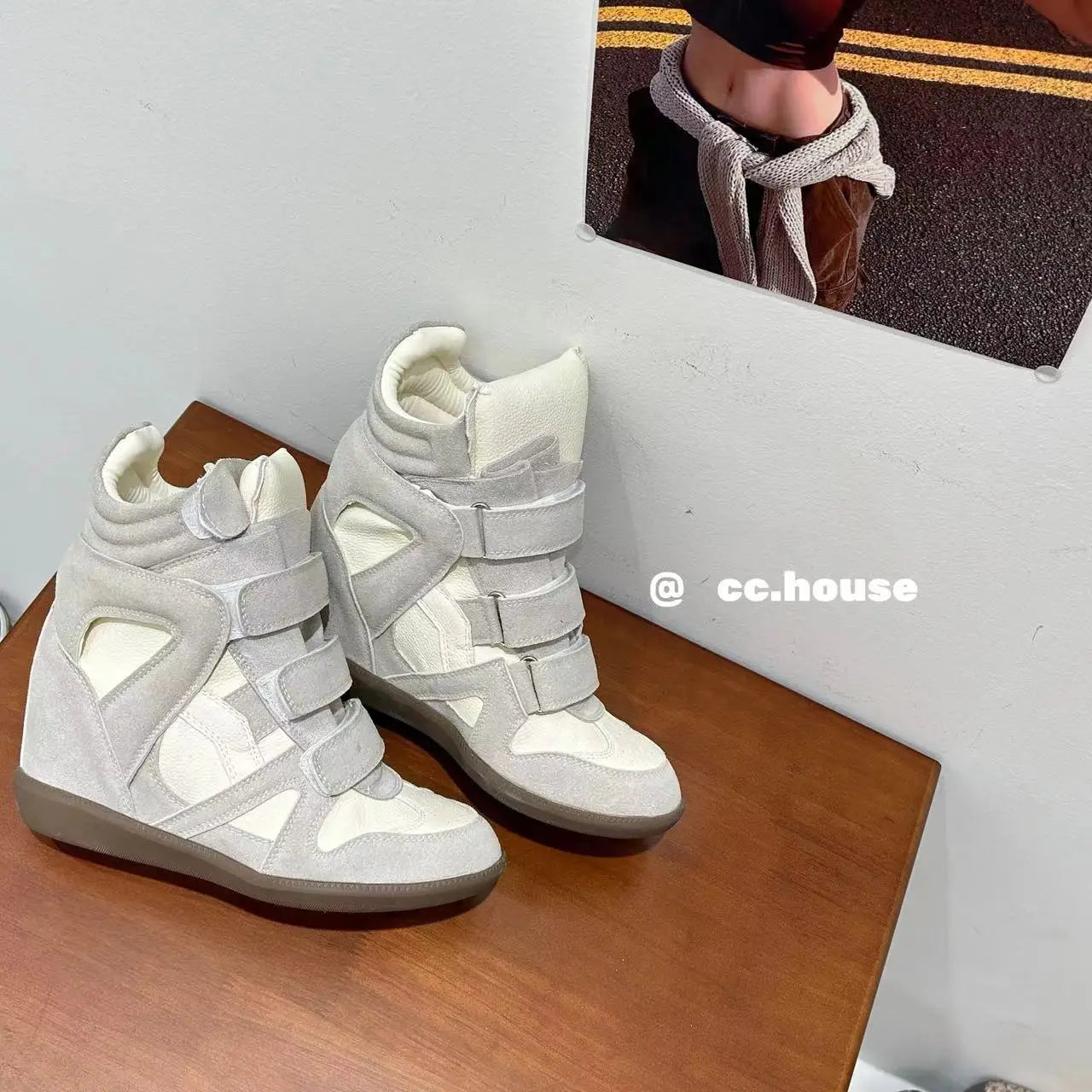 High Top Women's Sneakers New 2026 Autumn Winter Ankle Boots Thick Bottom Leather Casual Shoes Wedge Heels Hook&Loop Sport Shoes