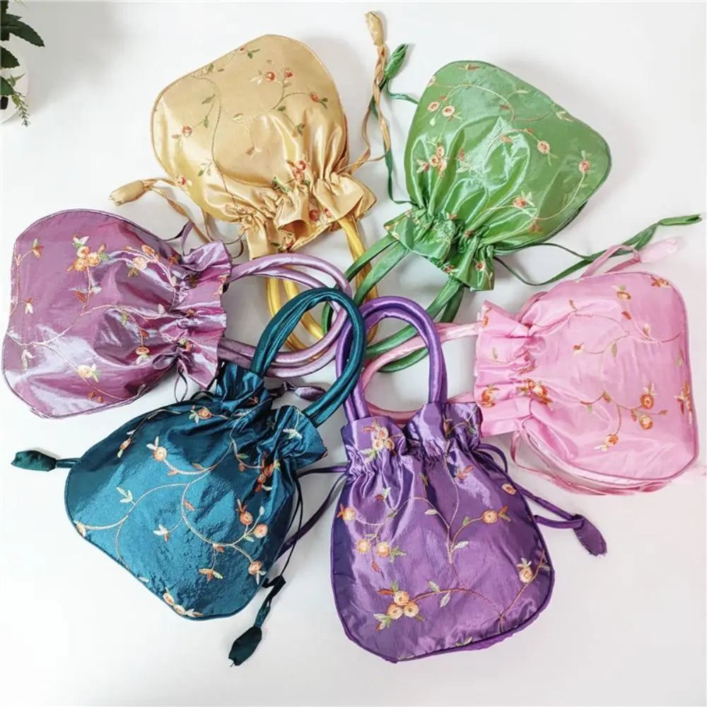 Elegant Ethnic Style Cosmetic Handbag Women Flower Handbags Embroidered Flower Small Bucket Bag National Style Purse Jewelry Bag