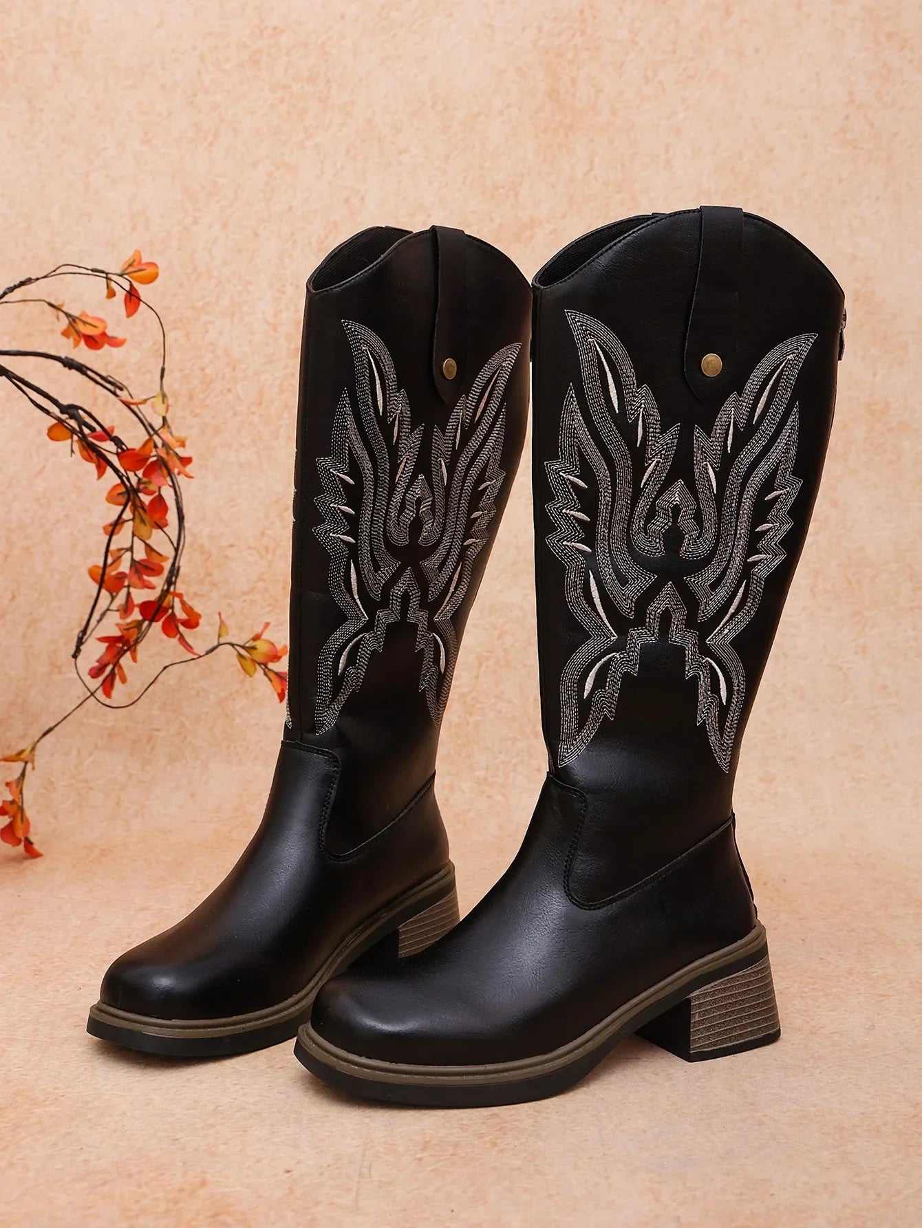 Retro Embroidery Knee‑high Western Cowboy Style Boots Women Chunky Heel Comfortable Spring Autumn Large Size Back Zip Daily Wear