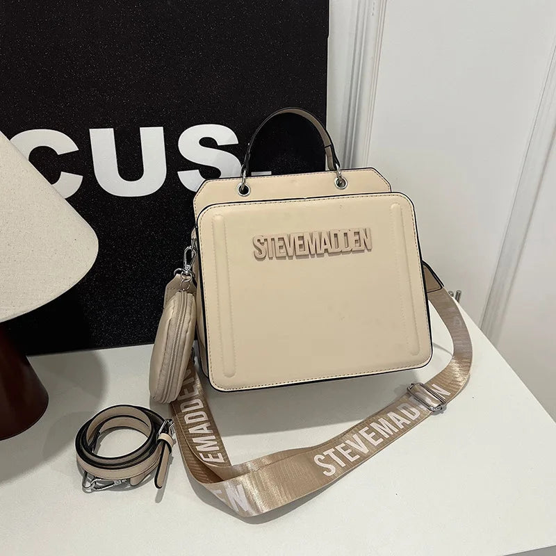 Trendy Commuter Women's Shoulder Bag Fashionable Letter Print Simple Urban Style PU Material Medium Size Zipper Opening Cross...