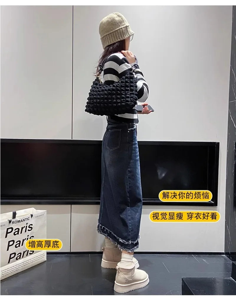 Sponge cake thick soled snow boots for women, 2025 new winter waterproof short tube height increasing warm bread shoes