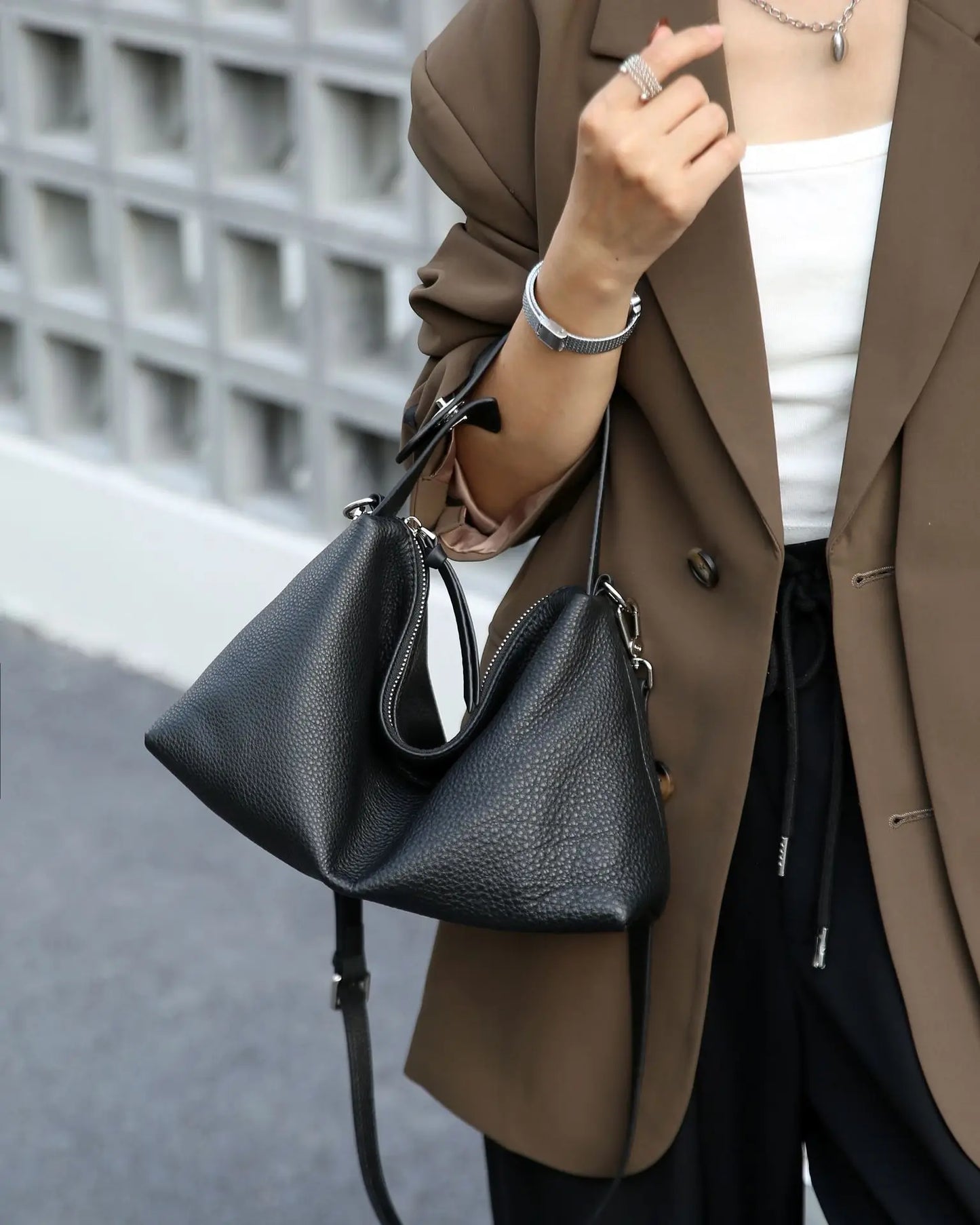 Vintage Messenger Bag Red Mom Bag Leather Bag Soft Leather Large Capacity Minimalist Crossbody Bag Women Female Luxury Bag