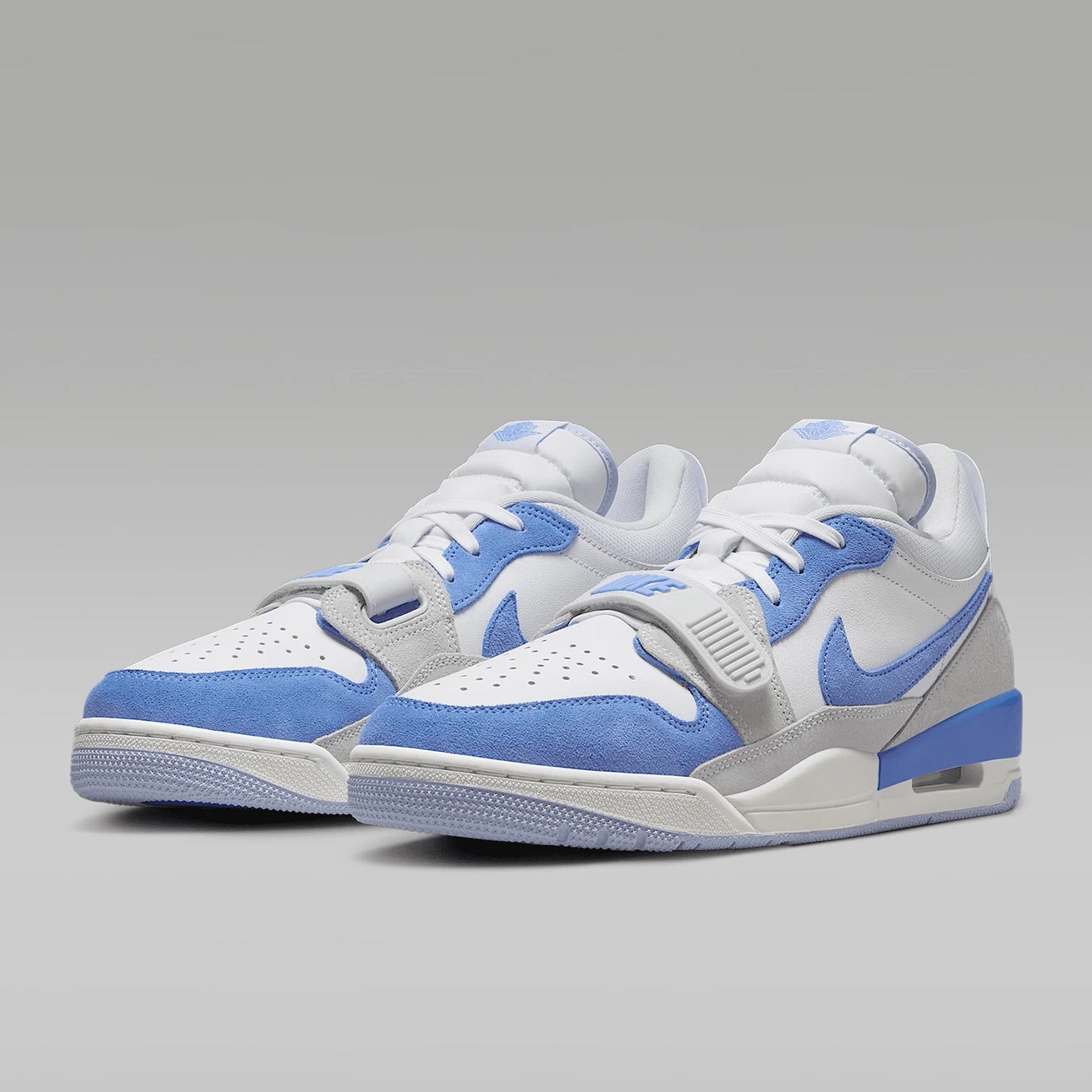 Nike Authentic JORDAN Men's Air Cushion Low-Top Cushioned Sports Basketball Shoes CD7069-141