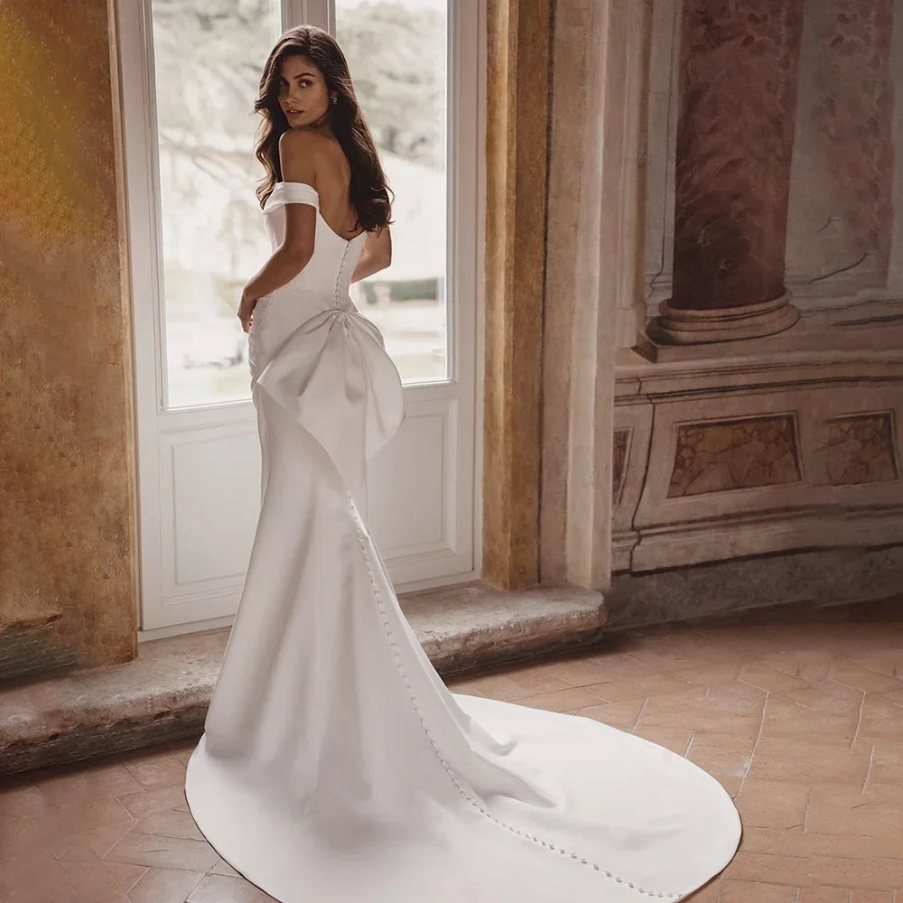 Customized Elegant Luxury Wedding Dress Off Shoulder Sweetheart Sleeveless Neck Ruched Satin Mermaid Back Bow Bridal Gown 2026
