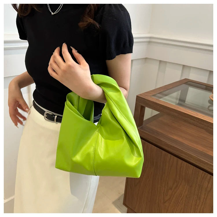 Elegant Folded Cloud Women's Handbag Trendy Minimalist PU Leather Tote Bag Soft Surface Magnetic Buckle Closure Casual Use