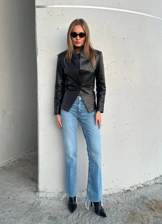 Women Black Crocodile Embossed Faux Leather Jacket Stand Collar Long Sleeve Single Button Waist Autumn Daily 2026 New Outerwear