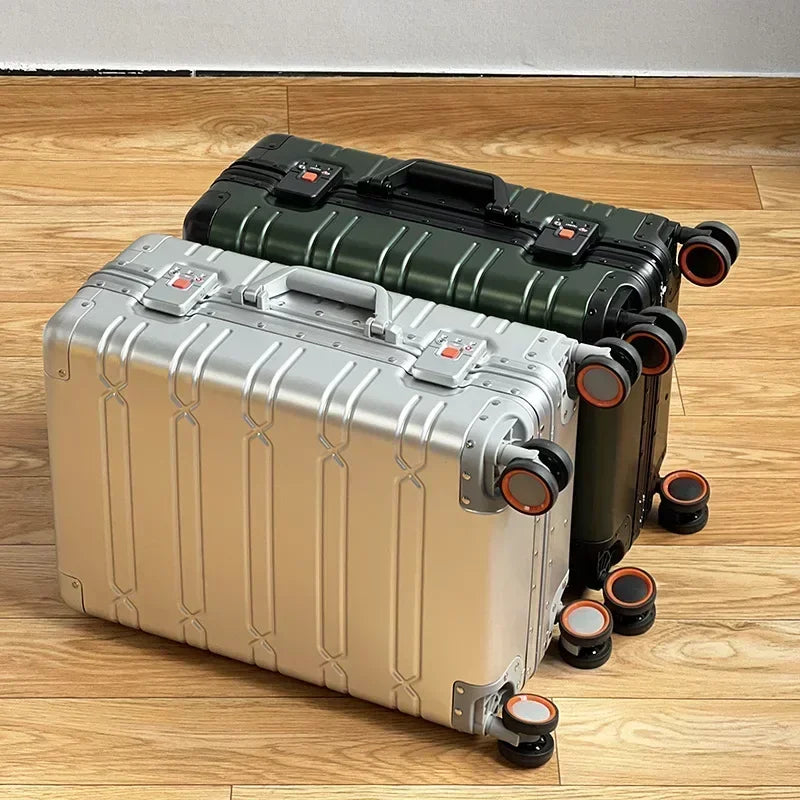 A Luxurious 29-inch Aluminum-magnesium Alloy Suitcase/bag, Perfect for Students, with Ample Space. Ships From The EU.