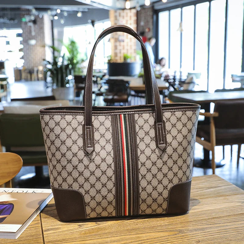 New Fashion Women's Tote Bag Trend Brand Retro Printed Shoulder Bag Large Capacity Elegant Commuter Bag Designer Luxury Handbag