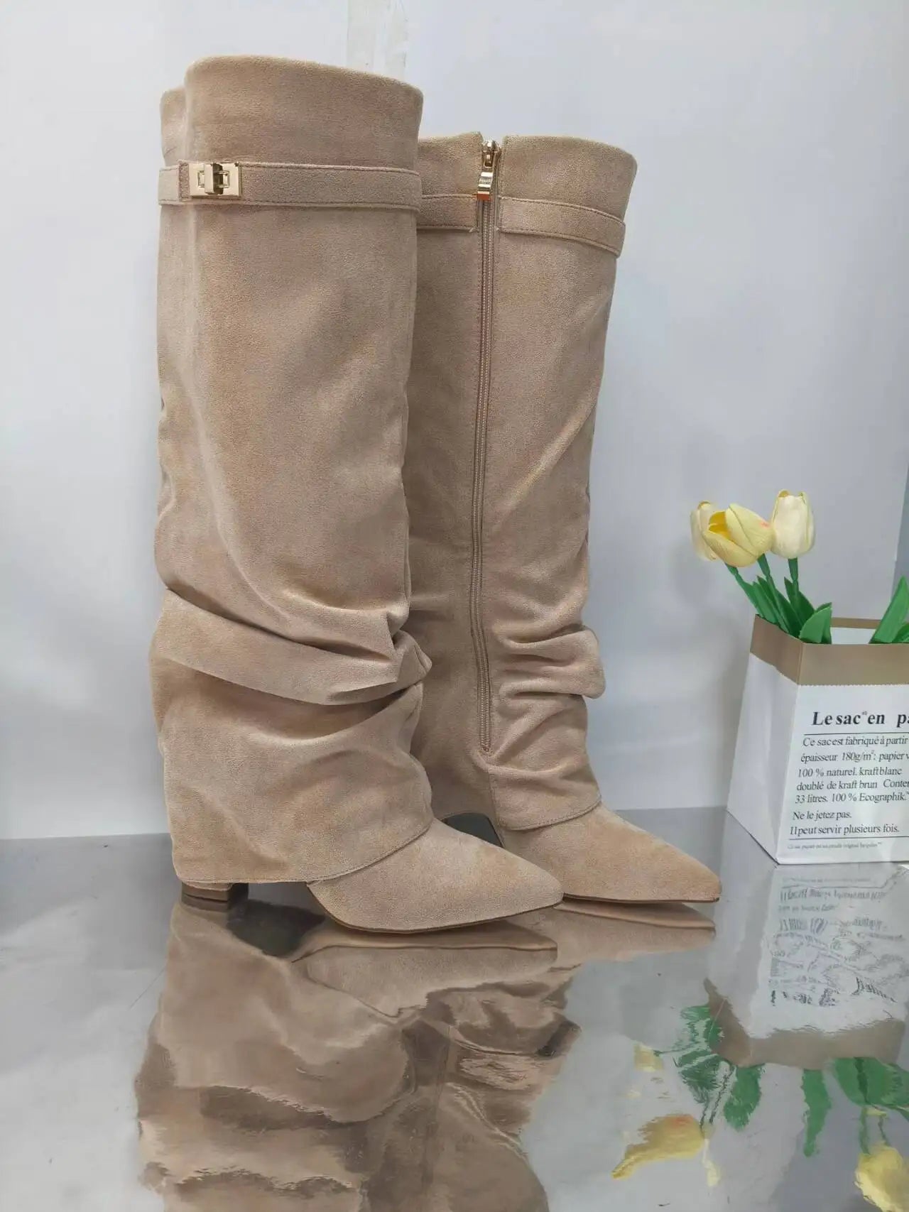 Autumn and Winter New Pointed Metal Buckle Knee High Women's Boots, Thick High-heeled Pants Boots, Fashionable Mid Leg Boots