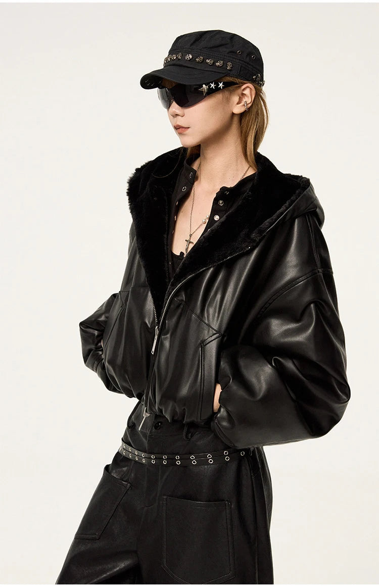 Lautaro Spring Autumn Cool Warm Thick Oversized Black Short Reversible Soft Pu Leather Jacket Hoodie Women with Faux Fur Inside
