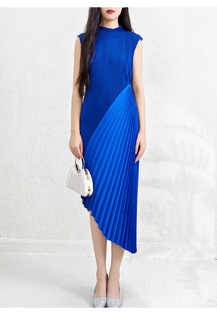High-end women's summer dresses, sophisticated and stylish new styles, solid color, irregular patchwork, elegant evening gowns.