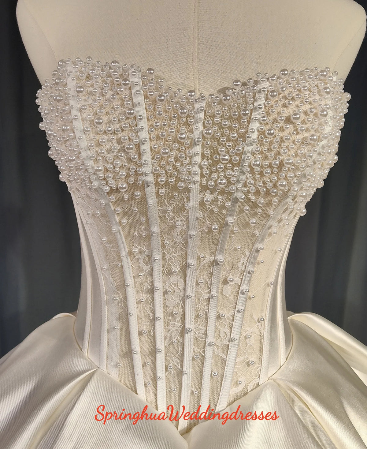 Customized Luxury elegant wedding dress strapless sleeveless beaded A-LINE robe de mariee wedding dress Vestido De Novia