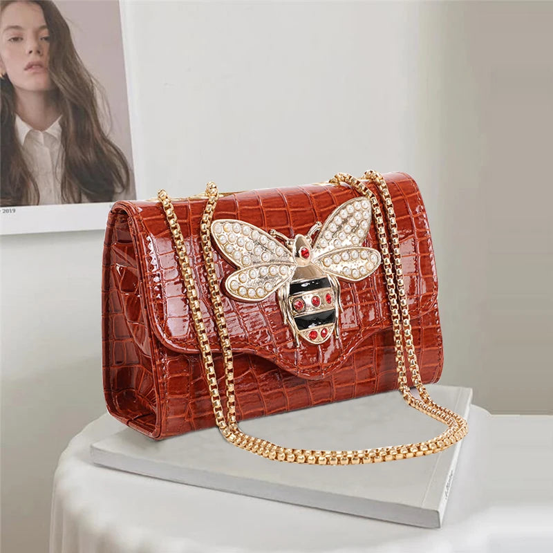 Fashion Luxury Brand Women Handbag 2026 New Retro Bee Female Shoulder Bags Simple High Quality Leather Chain Crossbody Bags