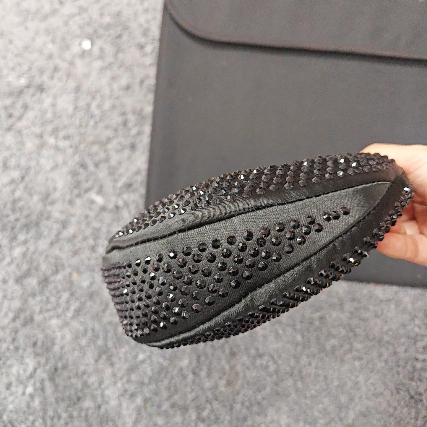 Full Diamond Dumpling Bag Women's Socialite Dinner Clutches Ladies Sparkling Rhinestone Evening Handbag Mini Banquet Party Purse