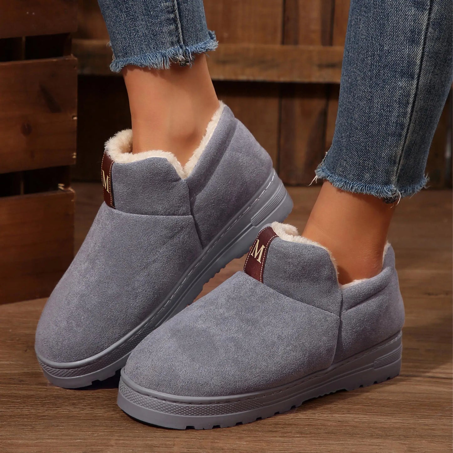 Women's Fleece-Lined Winter Slippers Lightweight Non-Slip Indoor Outdoor Shoes Winter Warm Mini Snow Boots