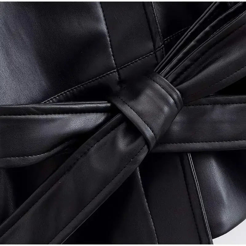 Black Belt Women's Leather Jacket Lapel Full Sleeve Zip-up Lace Up Waist Cinching Cropped Coats 2026 Autumn Street Lady Jackets