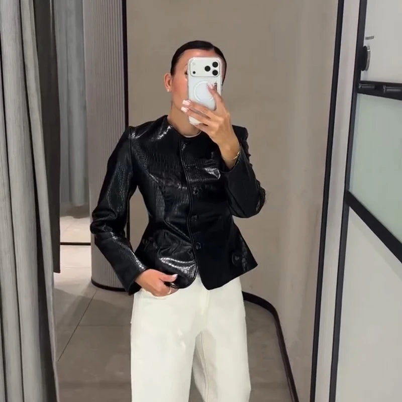 Street Fitted Leather Jackets Women Shoulder Pad Single Breasted Long Sleeves Pu Coats Female 2026 Autumn New Chic Outwears Lady