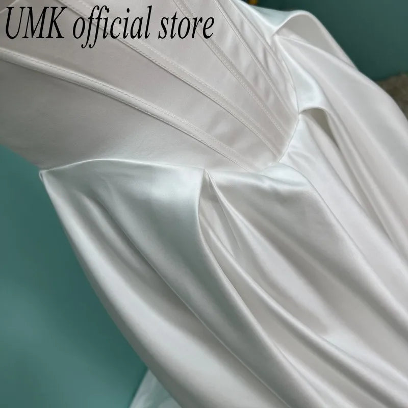 UMK Luxury Satin A Line Wedding Dress Sexy V Neck Sleeveless Spaghetti Straps Modern Bridal Dresses customized