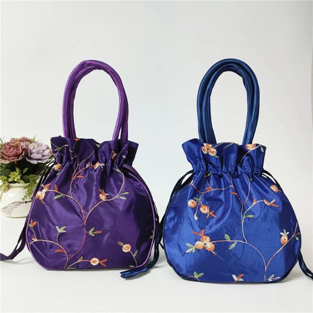 Elegant Ethnic Style Cosmetic Handbag Women Flower Handbags Embroidered Flower Small Bucket Bag National Style Purse Jewelry Bag