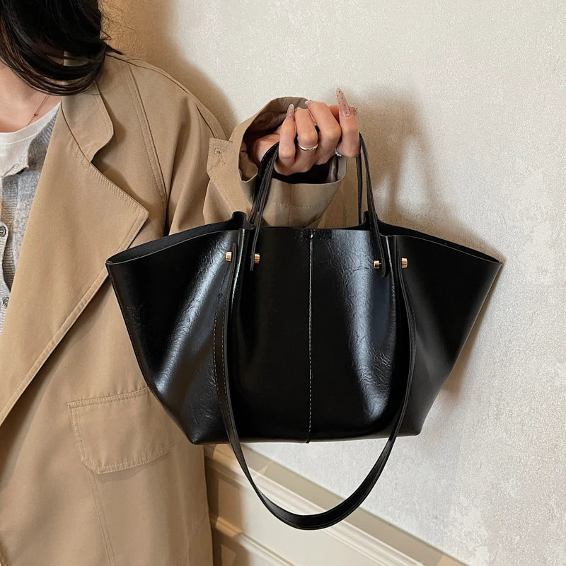 Transformable Shoulder Tote Bags For Women 2025 Latest Luxury Designer Handbags Soft PU Leather Large Capacity Shopper Tote Bag