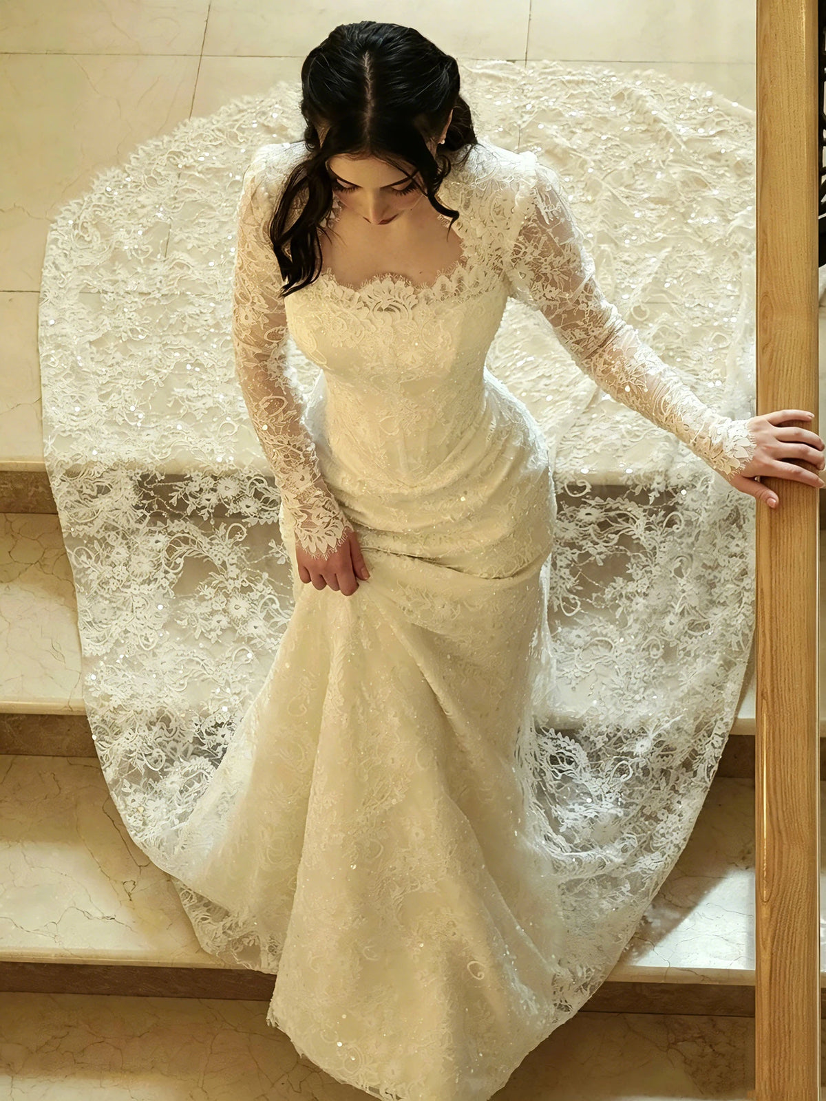 Elegant Mermaid Long Sleeved Lace Applique Bead With Trailing Wedding Dress Plus Size Luxury Bridal Dress 2026 Customized
