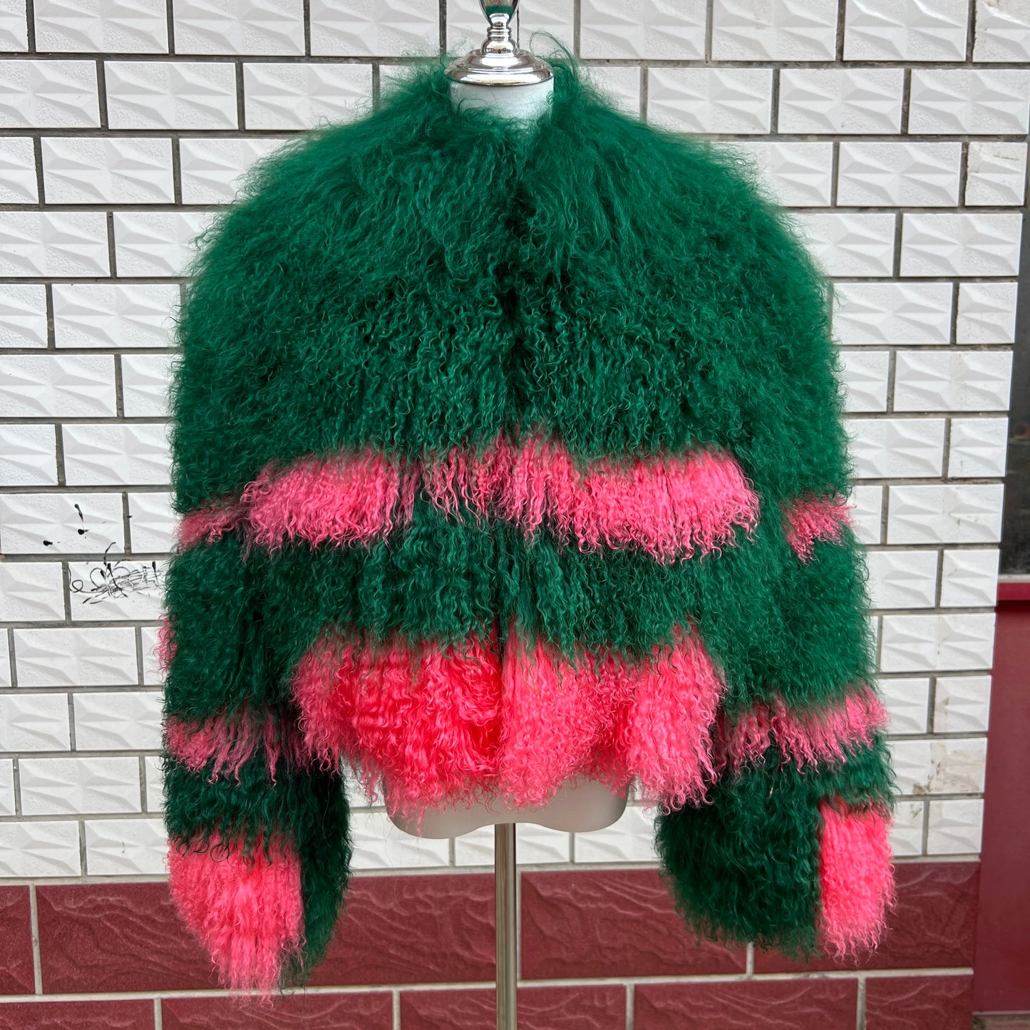 Aulande New Women Winter 100% Real Fur Mongolian Sheepskin Coats Short  40 CM Standing Coller Fashion High Quality Sheep Jacket