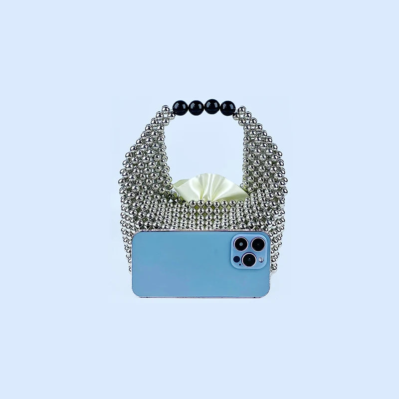 European and American high-end texture handmade silver beaded pillow bag, banquet bag, fashionable and versatile