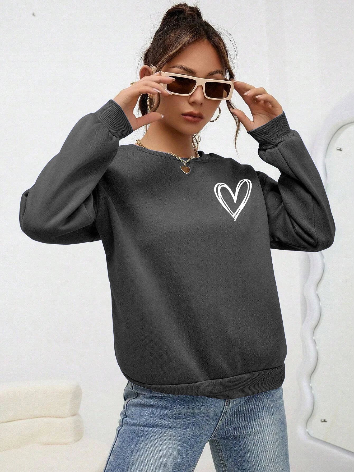 Simple Heart Pattern Printing Sweatshirts For Womens Casual Comfortable Crewneck Hoodies Loose Fleece Warm Sportswear Clothes