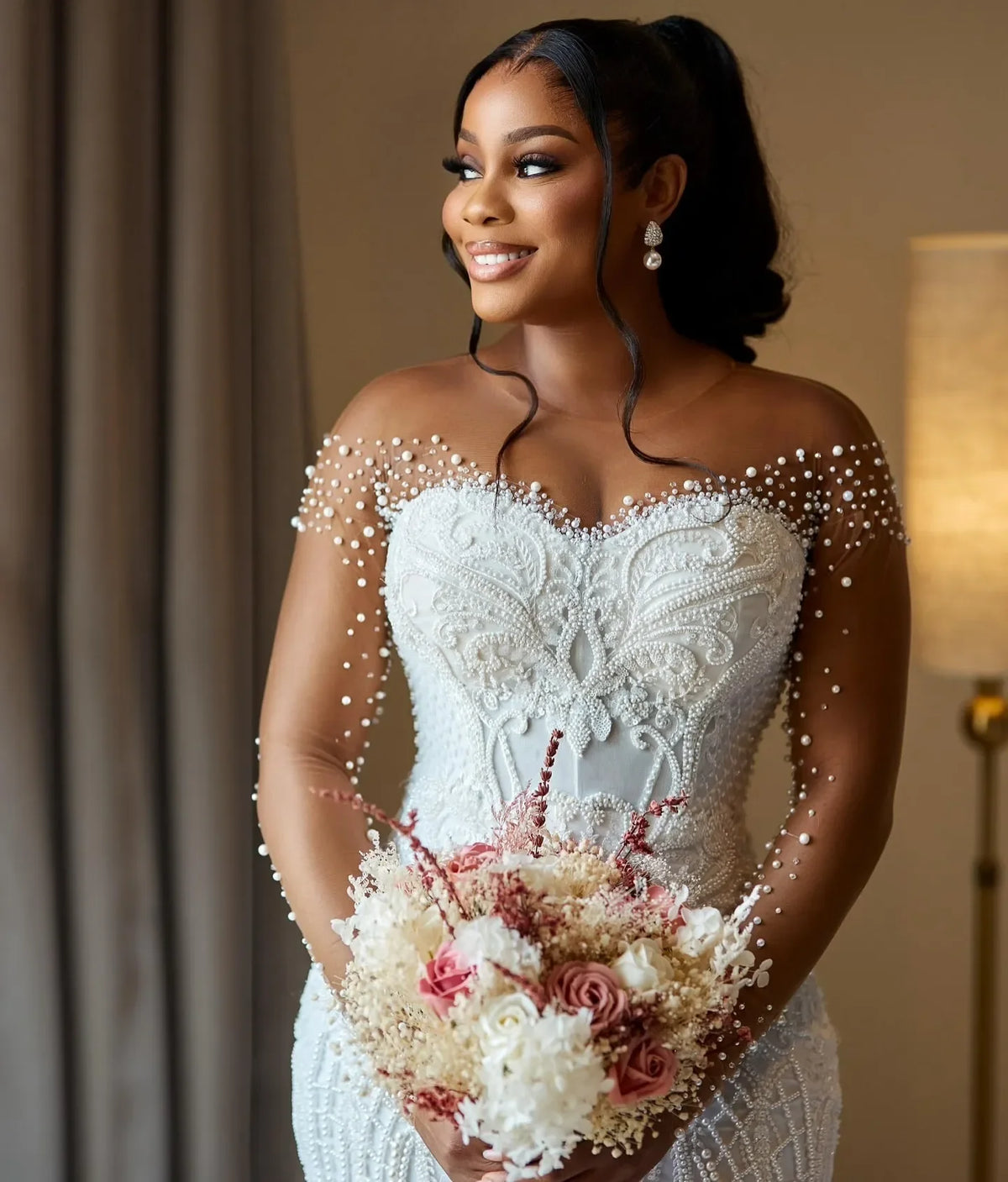 Customized Mermaid Style Off Shoulder Sexy Princess Wedding Dress Sweetheart Tassel Pearl As A Wedding Gift Silk Bridal Dress