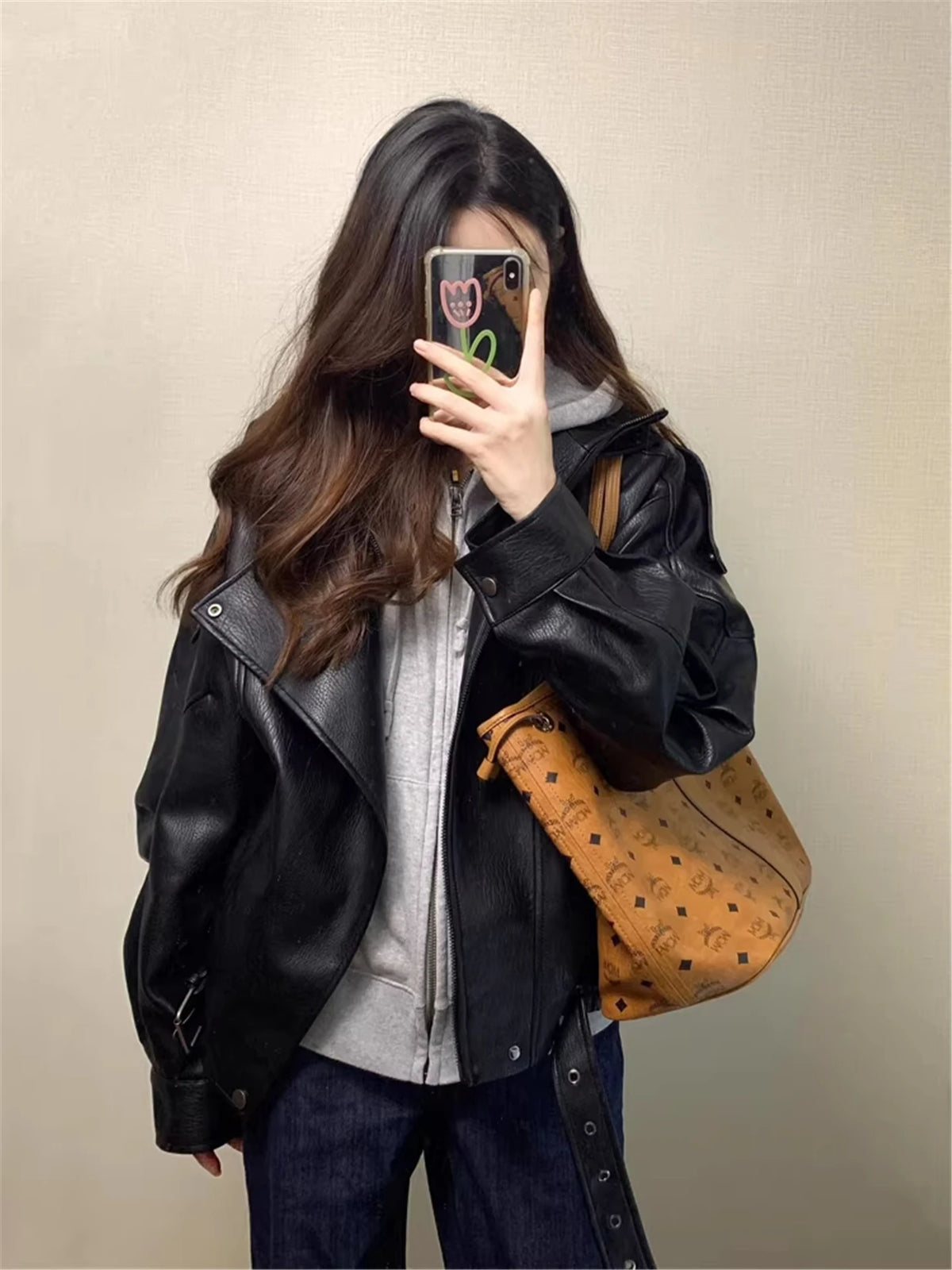 Black Leather Jacket Women's Loose Motorcycle Style Coat Flip Collar Short Size Small Autumn Winter New Arrival Fashion Trend